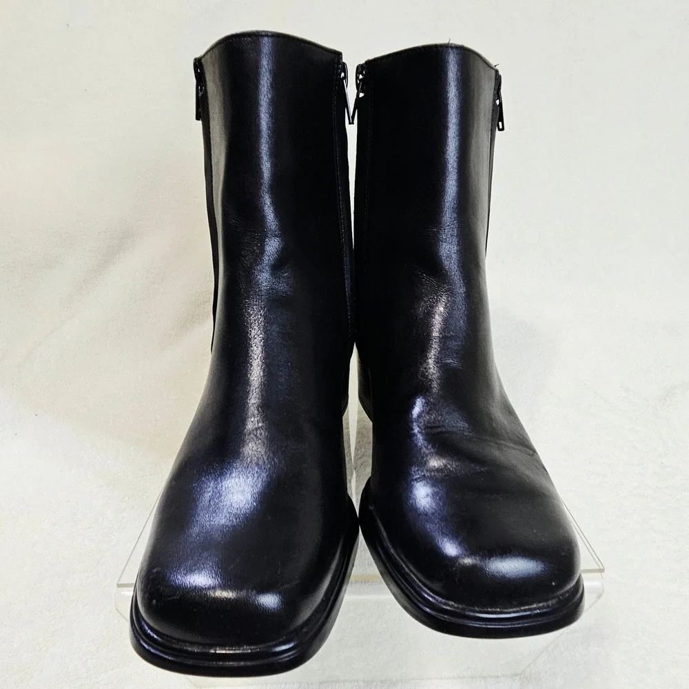 Walking Co Black Leather Square Toe Block Heel Ankle Boot 6.5 90s Y2K Minimalist